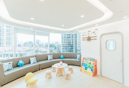 Shanghai Jianing American-Style Child Care Center (Shanghai Wei Yi Pediatrics)